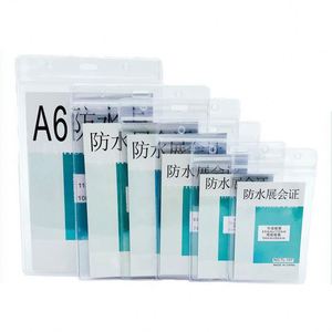 Clip para Tarjetas de Identificación Siy581, Porta Tarjetas de Identificación de Vinilo Transparente para Ferias Comerciales y Médicas con Bolsillo con Cremallera - Product Image 1