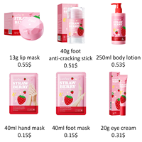 SADOER 250ml Lotion Corporelle Hydratante et Nourrissante à la Fraise et Vitamine C pour une Peau Éclatante et un Teint Unifié