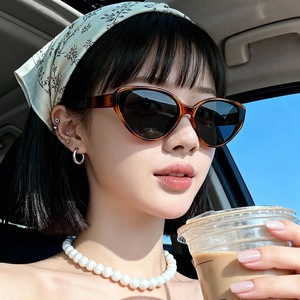 Lunettes de soleil œil de chat pour femmes, monture complète, polarisées, UV400, rétro, protection solaire - Product Image 1