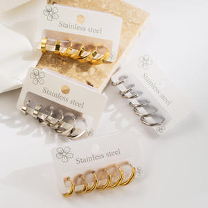 Boucles d'oreilles créoles unies Ensemble de boucles d'oreilles géométriques rétro en acier inoxydable pour femme - Product Image 5