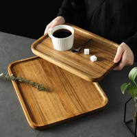Plateau de service rectangulaire moderne en bambou avec poignées, plateau de table basse ottoman écologique pour aliments, boissons et cuisine