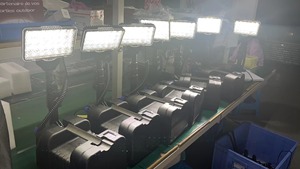 Bán hàng nóng 72 Wát xách tay LED chiếu sáng khu vực từ xa có thể sạc lại LED khu vực làm việc ánh sáng cao/trung/Thấp/SOS chuyển đổi - Product Image 5