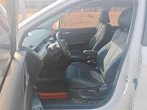 L'auto elettrica cinese Neta <span class=keywords><strong>V</strong></span>, un SUV con una durata della batteria di 400Km, è conveniente, ecologica e confortevole - Product Image 5