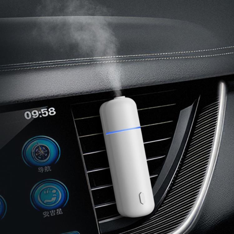 SCENTA Car Aroma Clip Diffuser Portable Plastic Battery Powered Auto Type-C Essential Oil Scent Diffuser Factory Direct