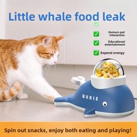 Distributeur automatique interactif de friandises pour animaux de compagnie en forme de baleine en PP pour l'entraînement des chats et des chiens