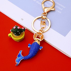 Llavero con Colgante en Forma de Pez para Hombre y Mujer, con Pedrería, Animales Marinos, Joyería - Product Image 6