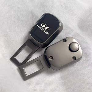 Extensor de Cinturón de Seguridad para Automóvil, Conector de Bayoneta de Aleación de Zinc, 2 Puntos, Ajuste Universal, Diseño Creativo y de Lujo, Venta al por Mayor - Product Image 3