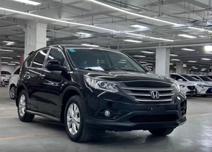 Voiture d'occasion 24GLBY <span class=keywords><strong>Honda</strong></span> <span class=keywords><strong>CR</strong></span>-<span class=keywords><strong>V</strong></span> <span class=keywords><strong>2013</strong></span> 2.4L Automatique Deux Roues Motrices Édition Deluxe Conduite à Gauche Sièges en Cuir Pneus R17 Arrière - Product Image 3