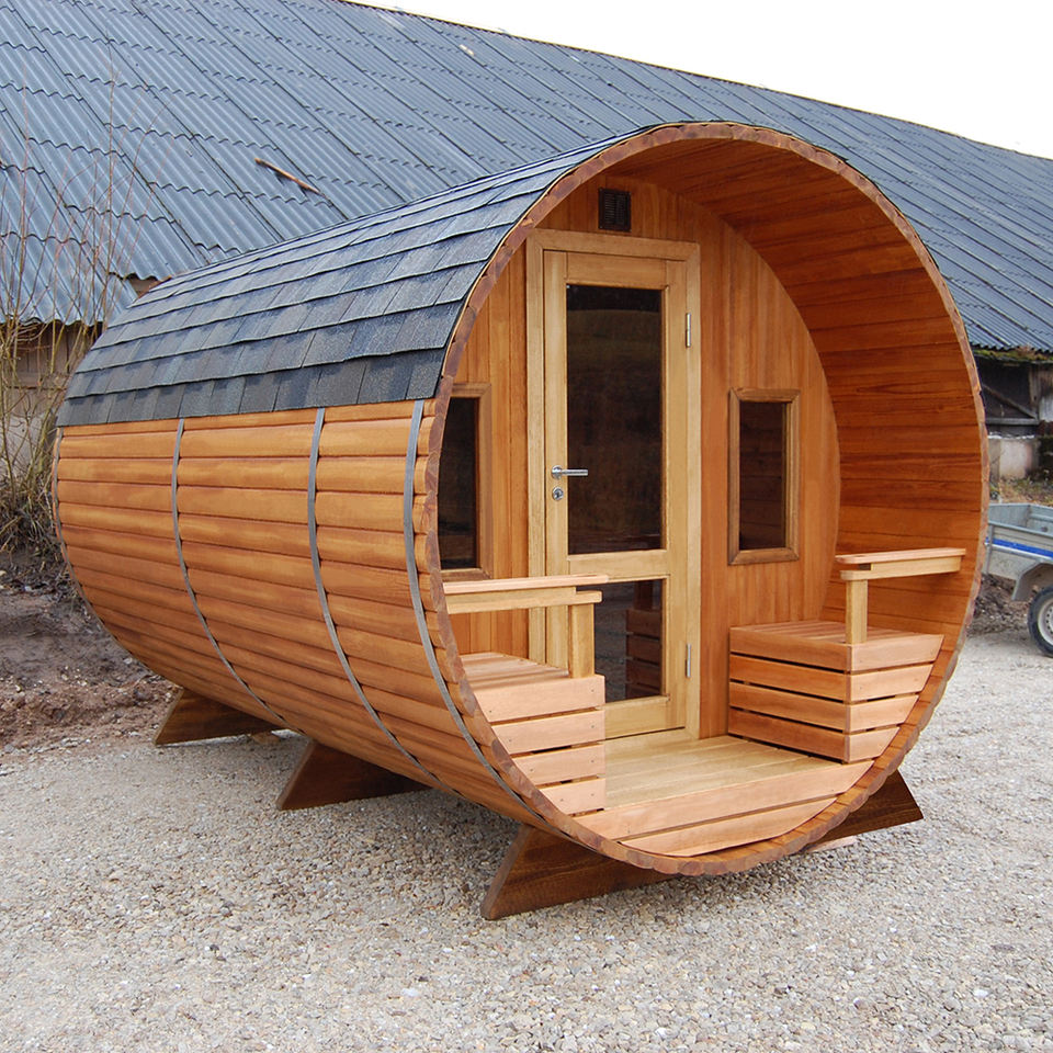 4-6 Person Red Cedar Barrel Sauna