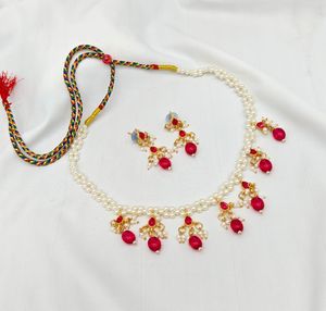 Conjunto de collar de perlas y piedras Kundan nupciales de alta calidad con pendientes para boda y fiesta conjuntos de joyería de moda - Product Image 1