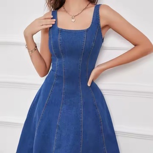 Robe en jean d'été décontractée style Y2K à double bretelles, coupe ajustée, délavage acide, longueur midi – Grande Vente, Prix Bas, Haute Qualité - Product Image 5