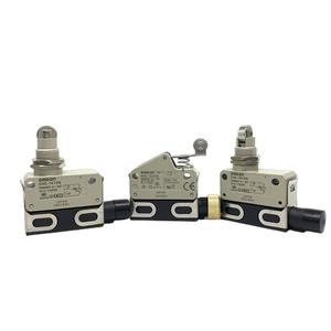 Interruptores de límite D4E 24V IP20 con terminal de tornillo para equipos eléctricos y mecánicos - Product Image 3
