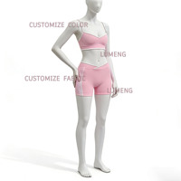 Vêtements de sport pour femmes : Ensemble de yoga avec soutien-gorge dos ouvert et short taille en V, motif cœur et blocs de couleur