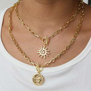 ビンテージ鋳造サンチャーム天体OTバックルネックレス18kゴールドメッキチャンキーサンペンダントネックレス女性用 - Product Image 1