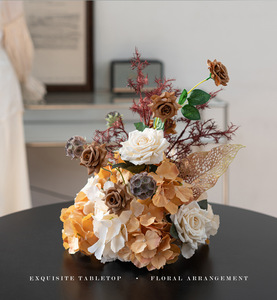Arrangement floral artificiel de luxe en soie, thème automne, lys et roses, centre de table pour dîners/banquets et fêtes d'anniversaire - Product Image 5