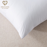 Housses de coussin avec logo personnalisé Styles variés Motif imprimé à pois Usage domestique Décor de fête Sublimation Case Art Technics Nouveau produit
