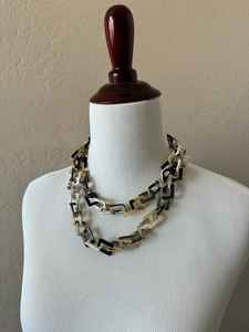 Collier artisanal en corne de buffle naturelle, bijoux tribaux traditionnels, accessoire élégant pour femmes et hommes, léger - Product Image 3