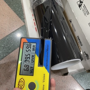 Pellicola Oscurante per Finestrini <span class=keywords><strong>Auto</strong></span> 1.5mil Nera Carbone, Protezione Privacy, Antigraffio, Anti-UV, Personalizzabile OEM - Product Image 1