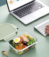 Grosir borosilikat bening wadah penyimpanan makanan mangkuk kaca untuk salad buah dan makan siang dengan tutup
