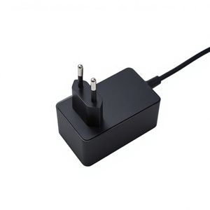 Fuente de Alimentación Conmutada de 20V 3A para Portátil, Cargador de Pared, Convertidor Ligero y Portátil - Product Image 1