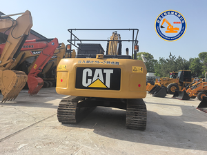 Excavadora Usada Caterpillar CAT 320D2L de 20 Toneladas con Cilindro Hidráulico y Motor Eaton - Product Image 3