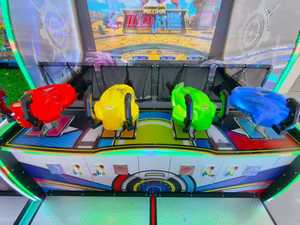 Máquina de Juego Operada con Monedas NINIX de Simulación de Disparos de Agua para Cuatro Jugadores con Soporte en Inglés y Compatibilidad con Enchufes EU/US/UK/AU - Product Image 6