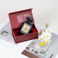Boîte d'emballage de bouteille de parfum rigide de 50ml à conception personnalisée Boîte magnétique vide simple pour soins cosmétiques de la peau à fermeture magnétique