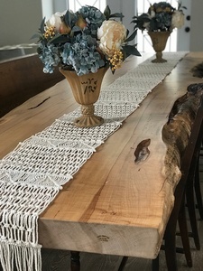 Camino de mesa de macramé hecho a mano, Estilo Vintage bohemio para comedor - Product Image 6