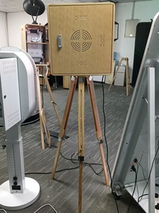 Gian hàng ảnh máy ảnh SLR hạt gỗ Retro-một công cụ chụp ảnh tiệc phong cách phù hợp cho bất kỳ dịp nào. - Product Image 4