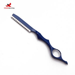 Rasoir de sécurité en acier carbone à lame simple droite, avec manche en caoutchouc, pour droitiers, HQ Mixed Proc Discount Hair Cutter - Product Image 2