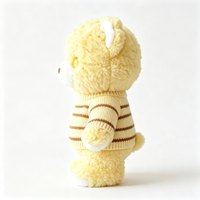 Adorable ours en peluche à poils bouclés avec pull rayé en tricot, doux et confortable, compagnon de compagnie, cadeau, jouet en peluche