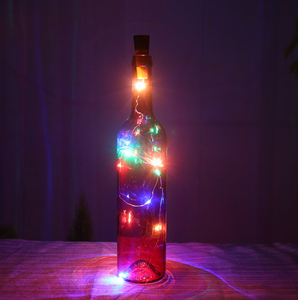 Bouteille de liqueur en verre de couleur personnalisée de 750ml <span class=keywords><strong>Bordeaux</strong></span> Récipient en verre de vin rouge avec couvercle de lumière LED solaire et vodka en liège-Cadeau parfait - Product Image 4