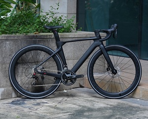Bicicleta de Carretera Cyclone-3rd |   Cuadro de Carbono Completo, Ruedas de 50 mm, Cambio Inalámbrico de 24 Velocidades, Freno de Disco Hidráulico, Cyclone-3rd Directo de Fábrica - Product Image 1