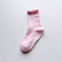 Chaussettes de yoga antidérapantes respirantes en tricot à pois avec revers à volants pour femmes, idéales pour le Pilates – Offre spéciale