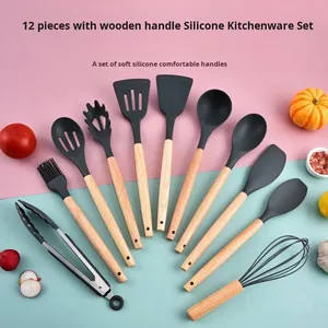Ensemble de 12 ustensiles de cuisine en silicone antiadhésif avec manche en bois : poêle à frire, wok, spatule, louche, pinces alimentaires, ustensiles de cuisson - Product Image 3