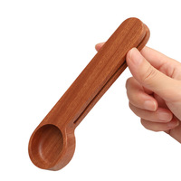 Cuillère à café 2-en-1 en bois massif avec pince pour sac, cuillère doseuse pour grains de café, thé, épices, qualité alimentaire, logo personnalisé disponible