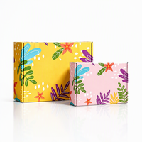 Boîtes d'expédition personnalisées en carton recyclé écologique avec pelliculage brillant et logo sur mesure pour cadeaux d'affaires