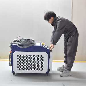 เครื่องเชื่อมเลเซอร์แบบพกพาขนาดเล็ก 1000w 2000w 3000w ราคาสำหรับเชื่อมเหล็กกล้าไร้สนิมและเหล็กกล้าคาร์บอน - Product Image 2