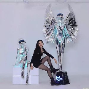 Hete Verkoop Mechanische Vrouwen Technologie Gevoel Grotere Decoratie Ktv Metalen Standbeeld Sculptuur Bar Decoratie Sexy Robot Met Licht - Product Image 4