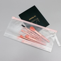 benutzerdefinierte kosmetische eyeliner-stift-verpackung selbstversiegelnder beutel pvc-reißverschlussbeutel mattierte schwarze plastiktüten mit reißverschluss