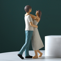 Figurine en résine de haute qualité, sculpture d'art abstraite, élégante avec une esthétique minimaliste et des lignes épurées