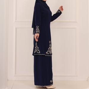 Vente de gros Malaisie Dubaï Robe unie ouverte dernière conception Abaya Hijab <span class=keywords><strong>Baju</strong></span> <span class=keywords><strong>Kurung</strong></span> et Kebaya en satin d'Indonésie - Product Image 4