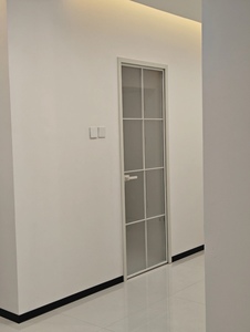 Battiscopa in Alluminio dal Design Moderno, Cornice Decorativa Angolare con Finitura Spazzolata, Facile Installazione, Garanzia di Cinque Anni - Product Image 4