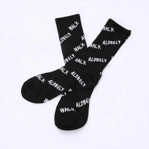 Бесплатная доставка, низкий минимальный заказ, хлопковые мужские носки на заказ, цветные с логотипом