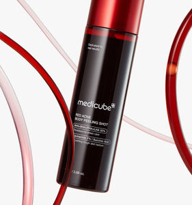 medicube Red Acne Body Peeling Shot 32% AHA BHA PHA LHA Exfoliant pour le corps anti-acné, débouche les pores, réduit l'inflammation - Product Image 4