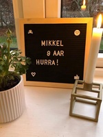 Tableau d'affichage mural en bois massif et feutre pour lettres et chiffres 10*10 pouces, décoration créative pour la maison, cadeau tendance, style INS, fait main