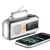 Kit radio multifonction grande capacité avec lampe torche solaire à manivelle et batterie externe, dispositif de survie en cas de tremblement de terre