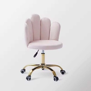 Sillón Giratorio Ergonómico de Cuero con Forma de Concha y Base Dorada - Taburete Ajustable para Peluquerías y Salones de Belleza - Product Image 2