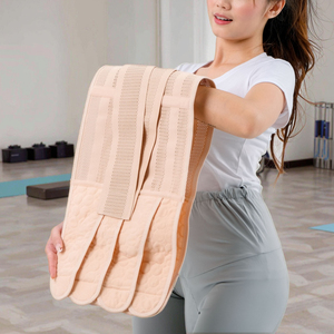 Cinturón de recuperación posparto diseñado para dar forma a su cuerpo y acelerar la curación con fuertes correas de compresión ajustables - Product Image 1