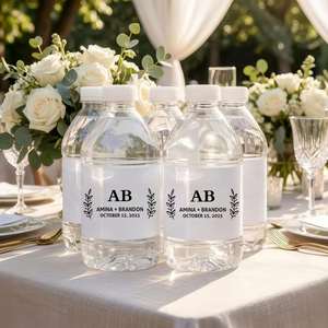 Etiquetas de Agua para Boda, Pegatinas Impermeables Personalizadas para Recuerdos de Recepción, Envoltorios Modernos para Botellas con Monograma - Product Image 1